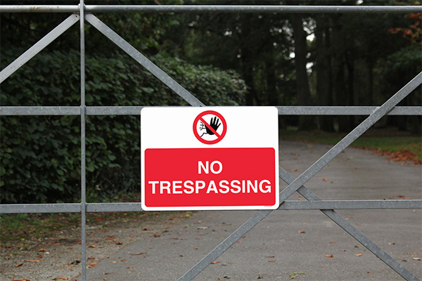 No Trespassing